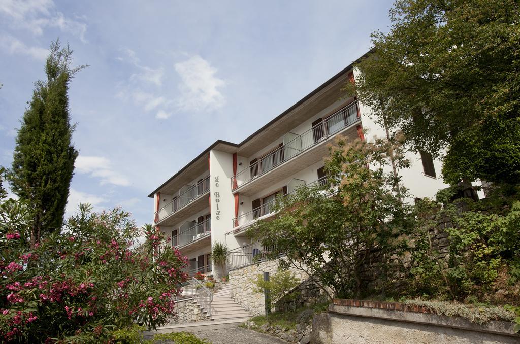 Residence Le Balze Malcesine Zewnętrze zdjęcie